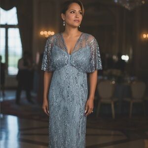 R&M Richards Dusty Blue Sequin Evening Gown Dress Flutter Sleeve Size 10 Formal